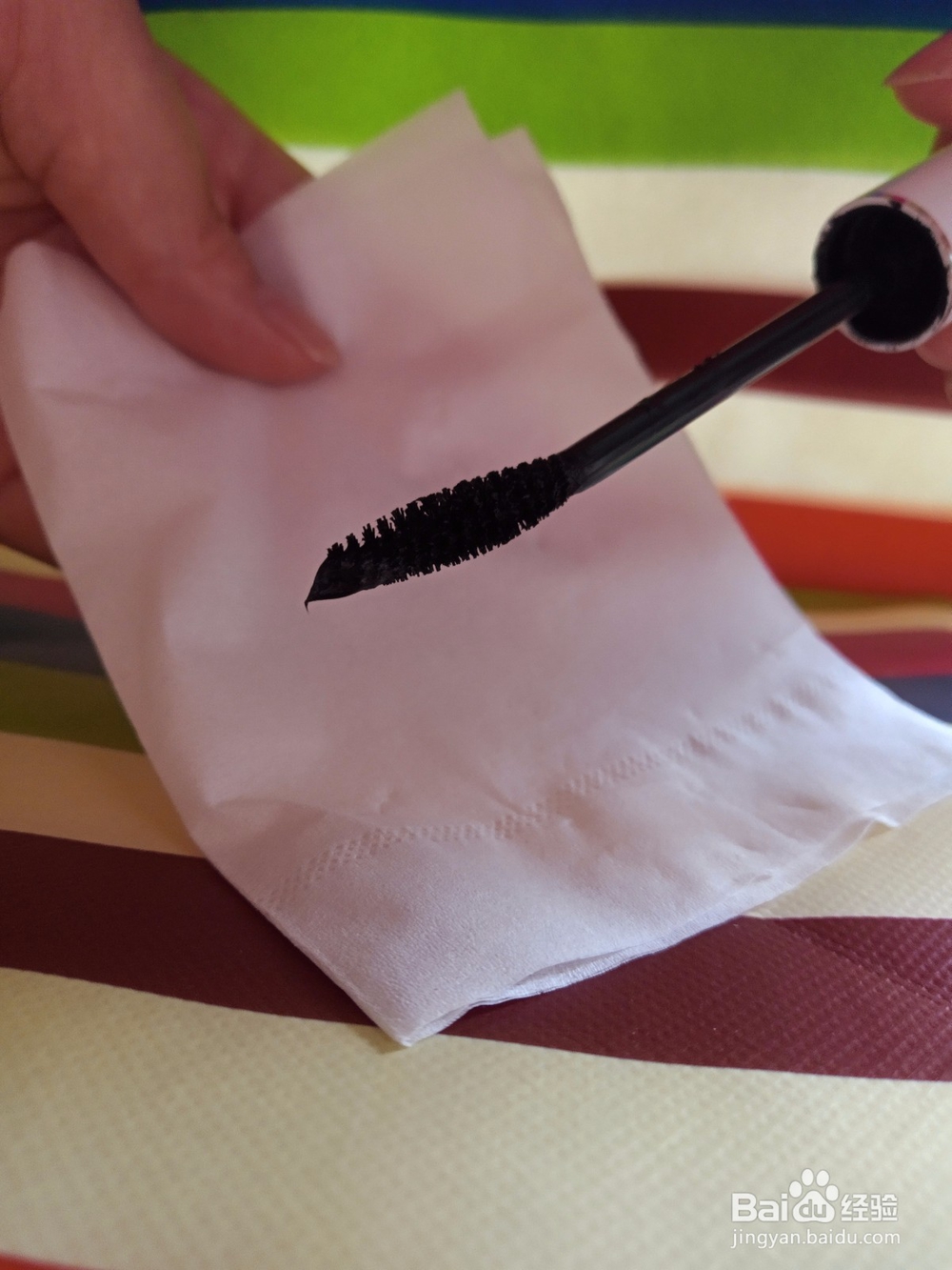 睫毛怎么刷出根根2分明