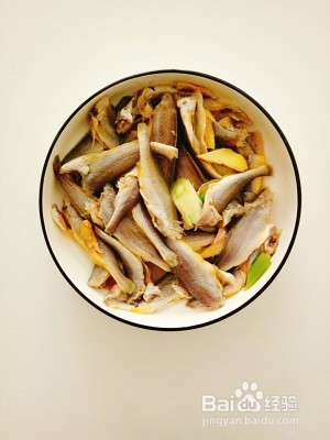 小黄鱼烧豆腐的美味做法