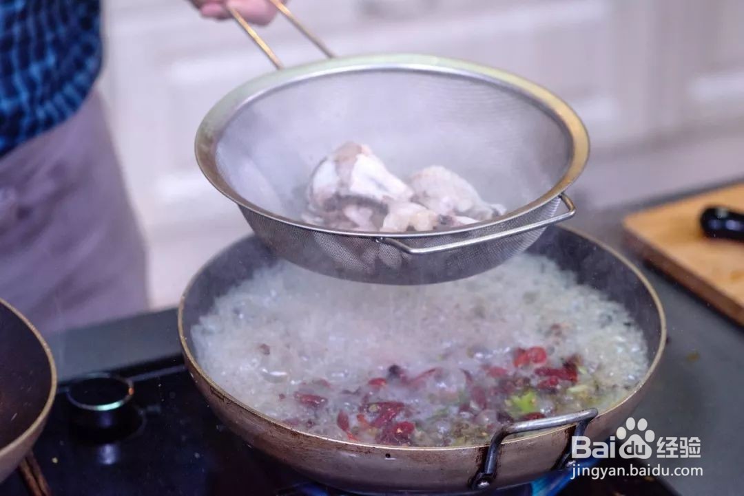 家庭版酸菜鲈鱼