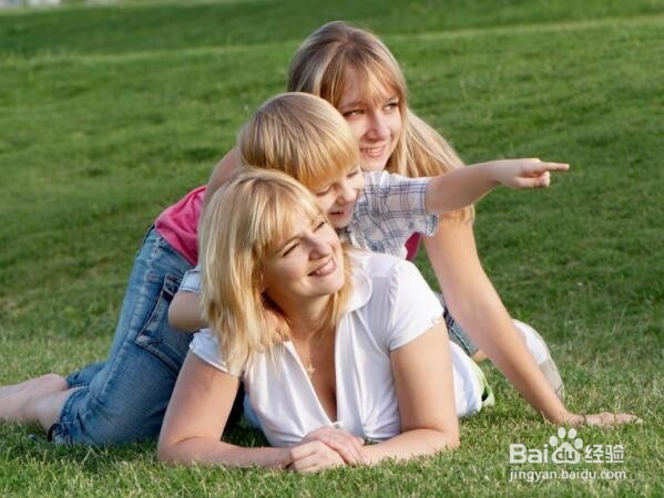 家长如何去引导内向的孩子？