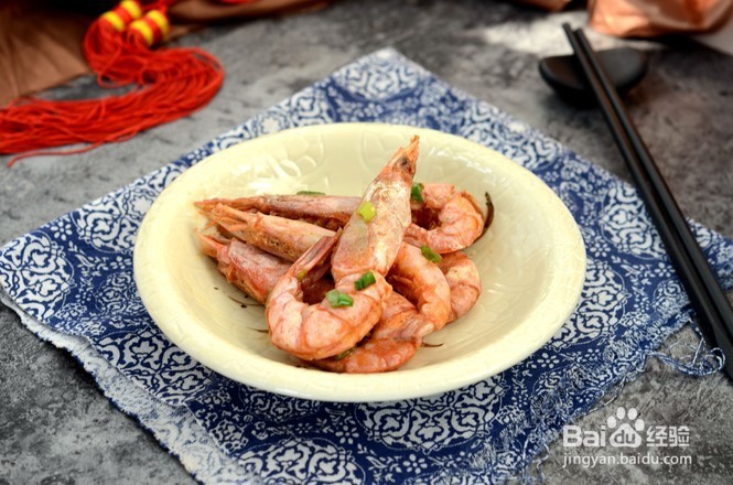 如何做美味的炒野生红虾