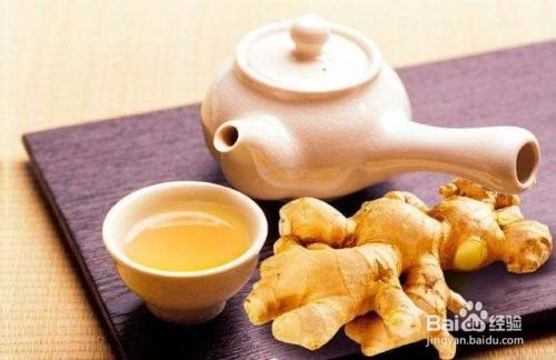 蜜饯干姜片的腌制方法