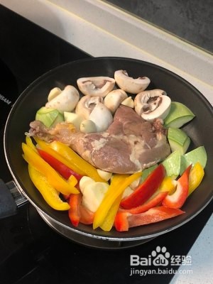 鸭腿煎蔬菜【特别简单好做】