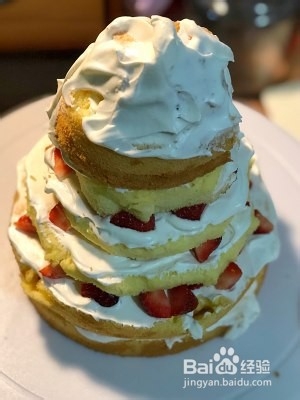 圣诞节草莓蛋糕塔