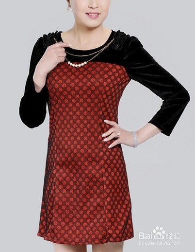 秋款中老年连衣裙哪种最高贵，哪种最显瘦？