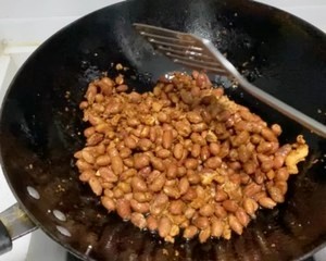 脆皮花生的做法