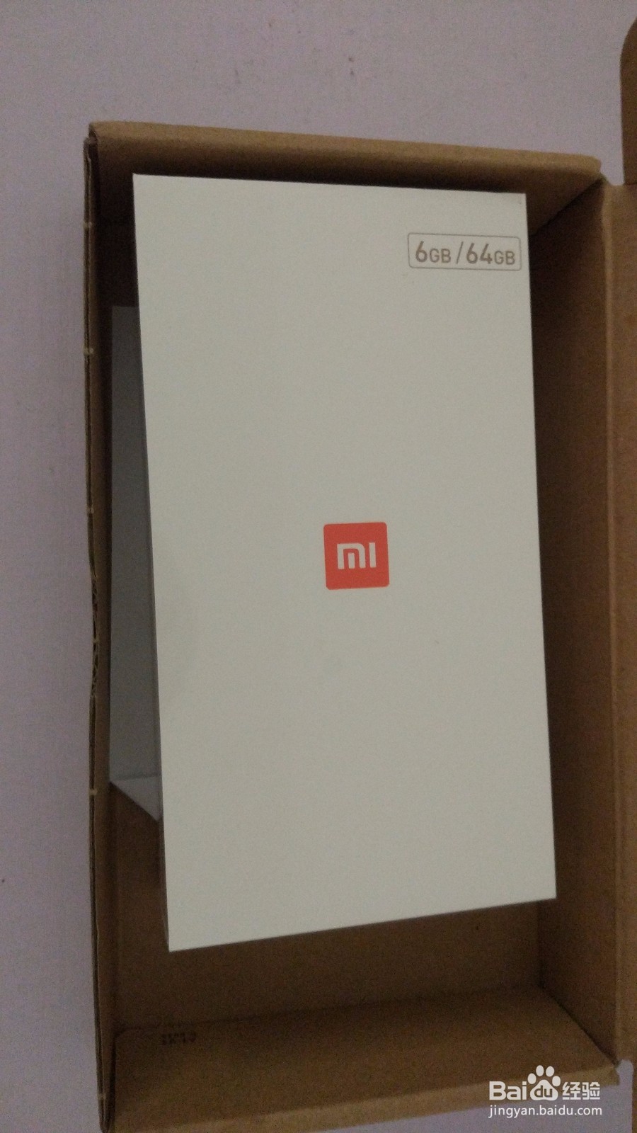 小米6黑色64G版本开箱晒物和使用体验。