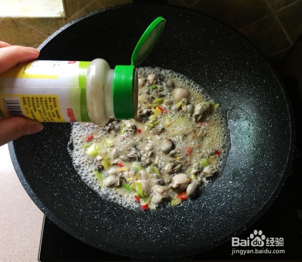 如何做出美味健康的洋葱生蚝