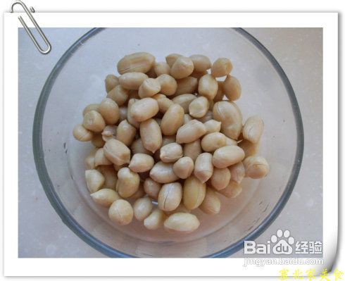 最具平民化的延缓皱纹菜花生蹄花汤