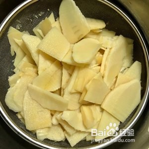 怎么做巴西菇炒冬笋片