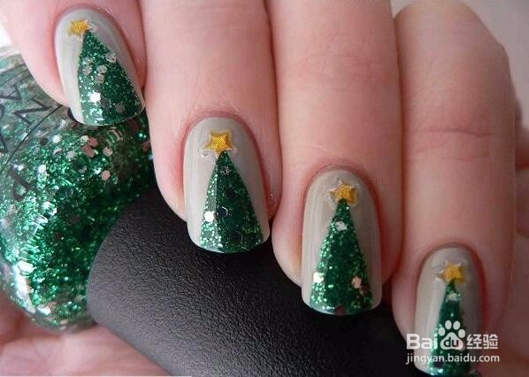 圣诞树美甲教程