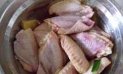 啤酒鸡翅的做法.