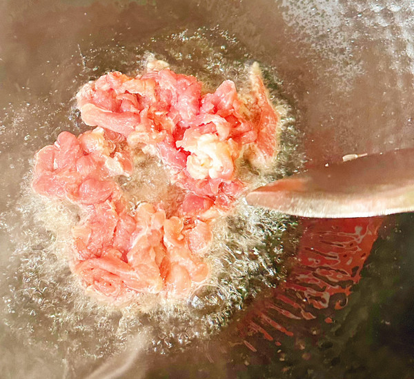 五花肉炒酸菜粉皮