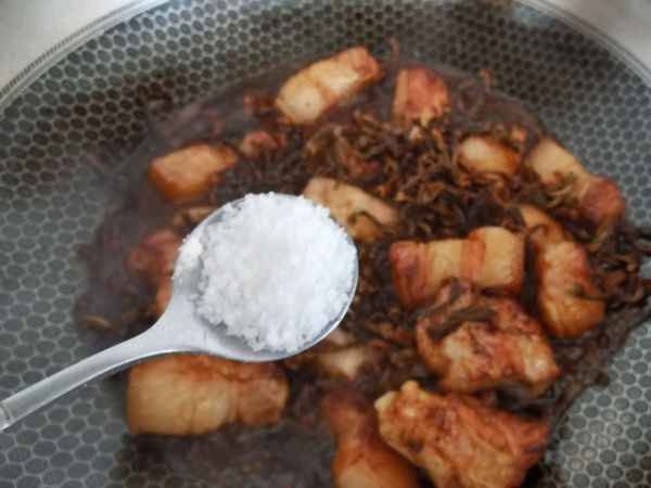 豇豆干炖红烧肉