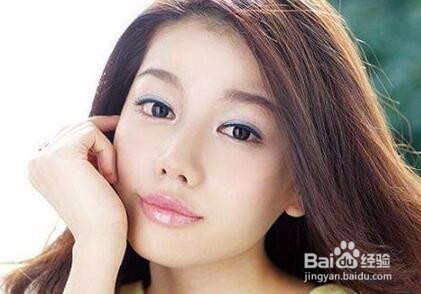 去掉眼下细纹 斑点方法