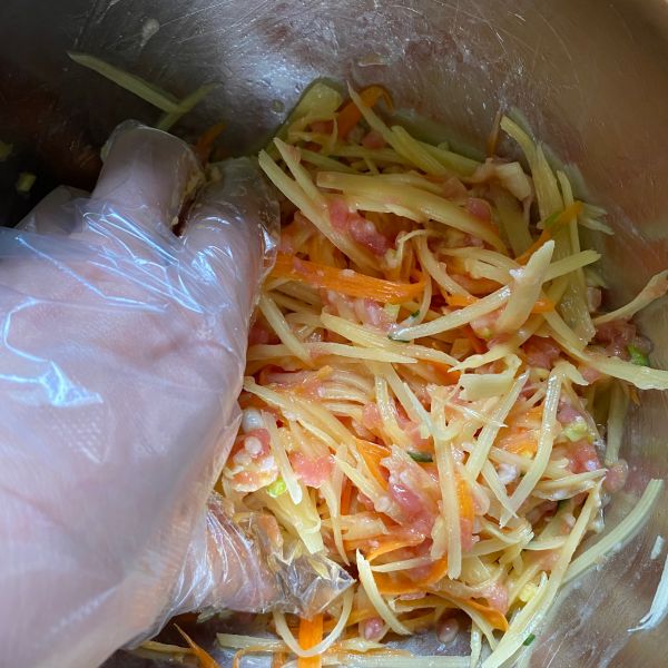 香煎土豆丝肉饼