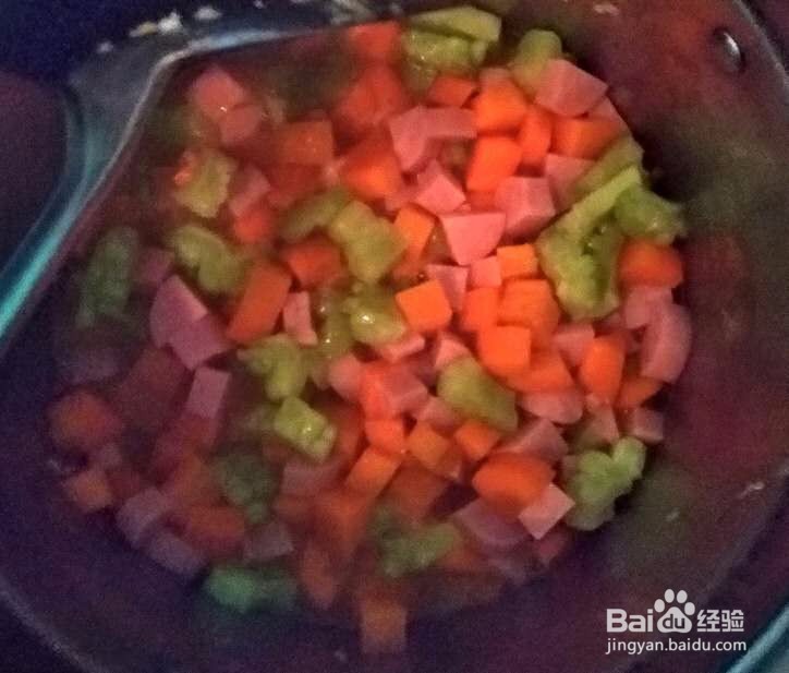 多彩火腿萝卜