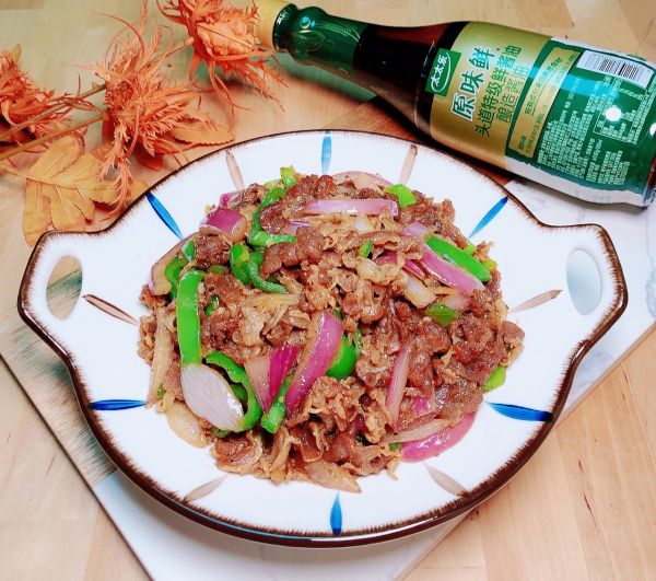 孜然黑椒羊肉卷