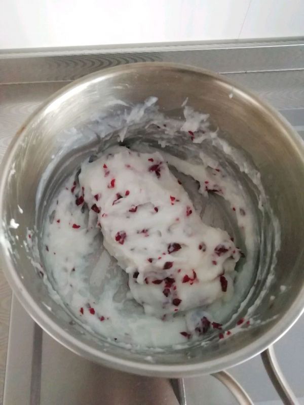 蔓越莓牛奶小方