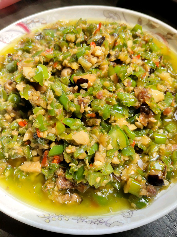 蒜蓉肉沫香菇辣椒酱