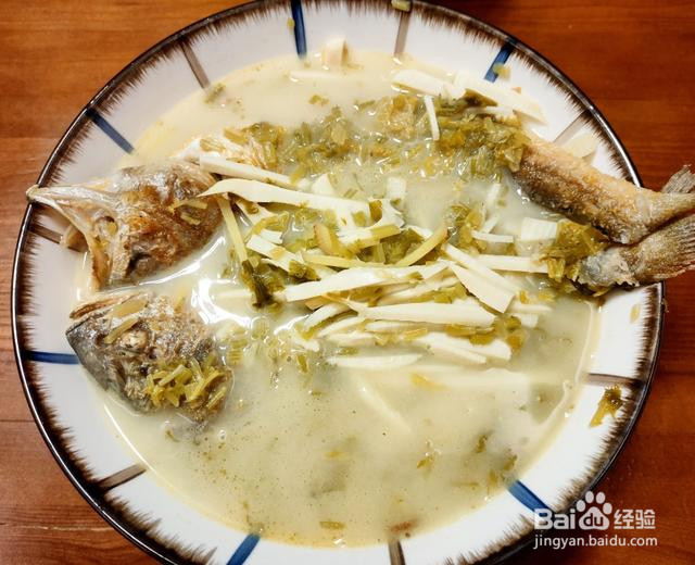 宁波咸齑笋丝黄鱼汤的做法