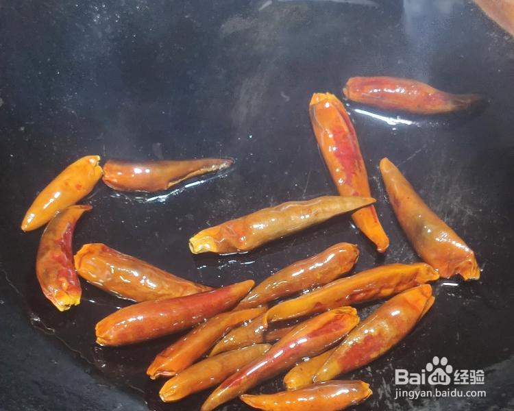 一斤都不够吃的水煮牛肉的做法
