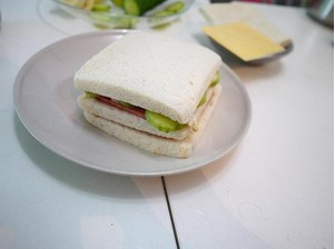 面包三明治的家常做法