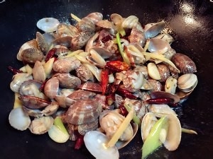 辣炒蛤蜊怎么做