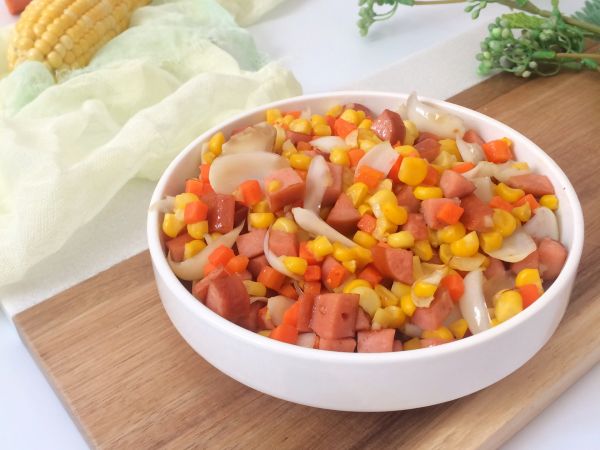 脆皮肠玉米百合杂炒