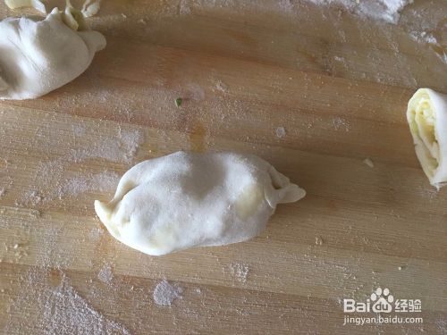 如何制作葱花饼？