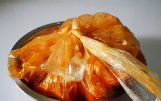 鸡翅包饭制作的步骤