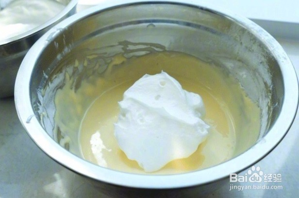 教你在家用电饭煲做蛋糕