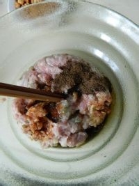 冒蜀黍钟水饺做法