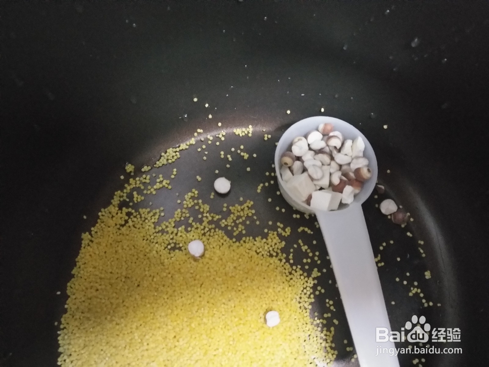 三米红枣粥的做法
