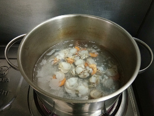菠菜拌扇贝的制作步骤