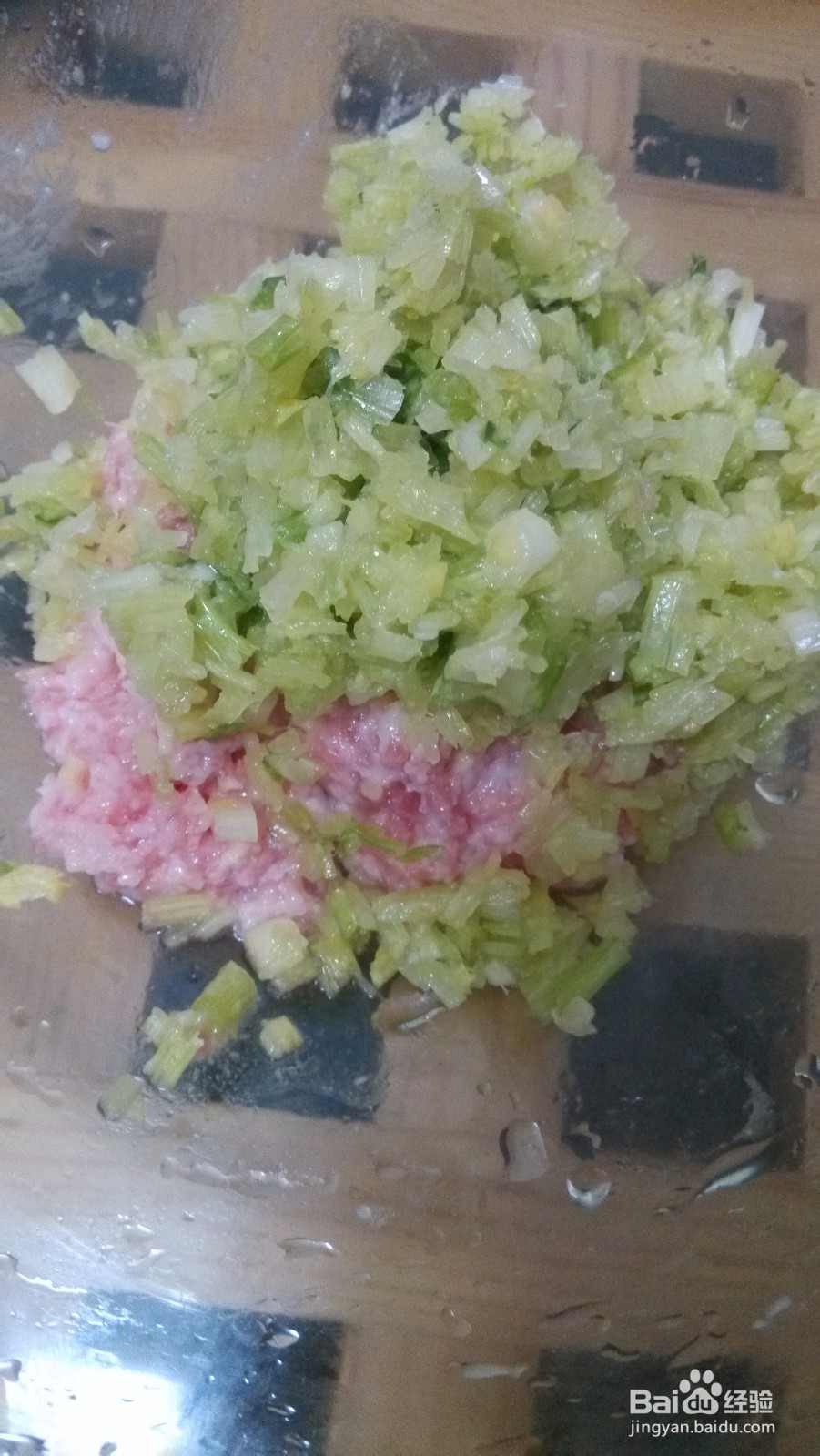 芹菜鲜肉饺的做法