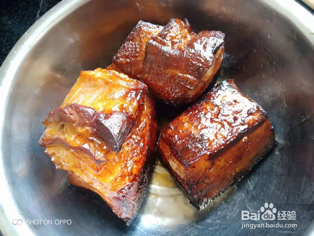 川菜中正宗咸烧白的制作步骤