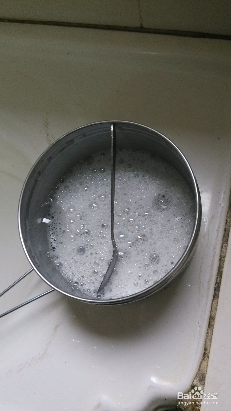 冬天怎样洗饭盒比较快