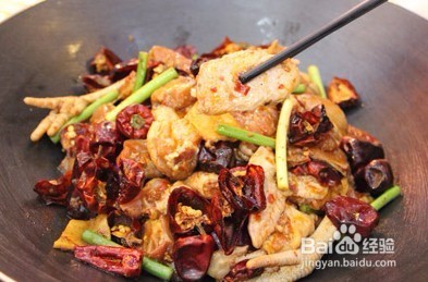 经典川菜之宫保鸡丁的做法