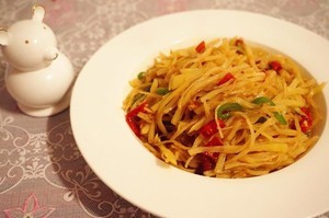 简单酸辣土豆丝做法