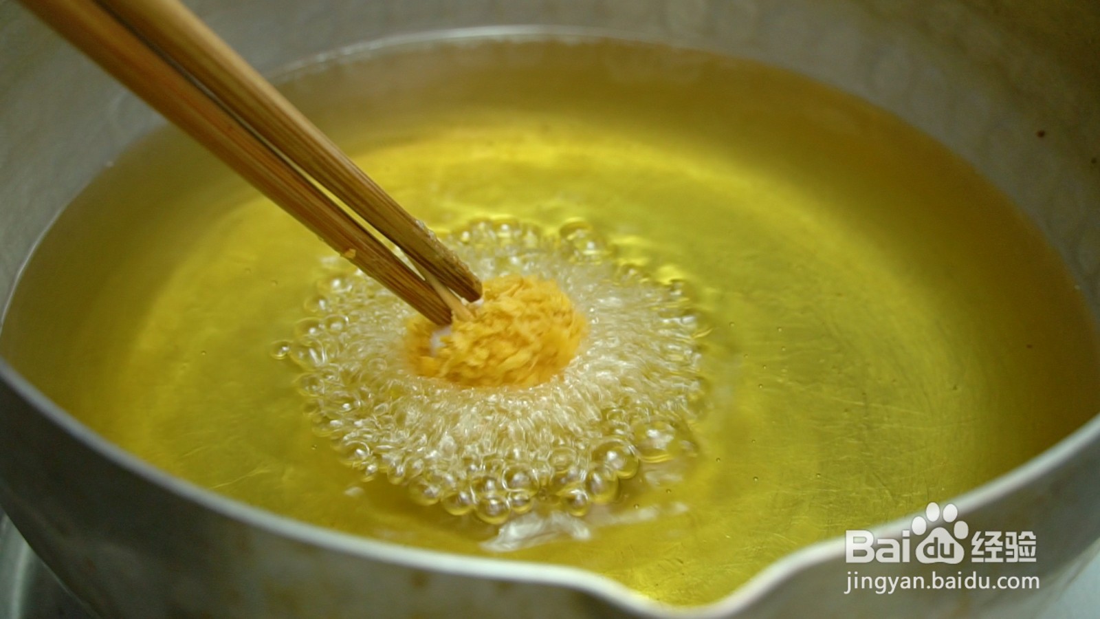 如何做泰式咖喱炸蛋