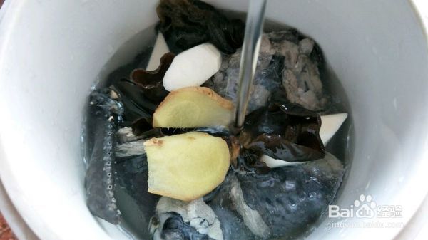 山药木耳乌鸡汤