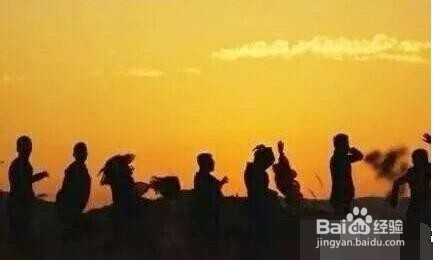 毕业拍照姿势的摆法