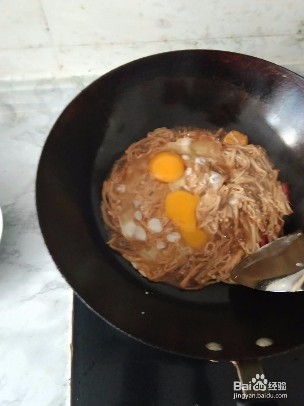 在家如何制作金针菇炒鸡蛋