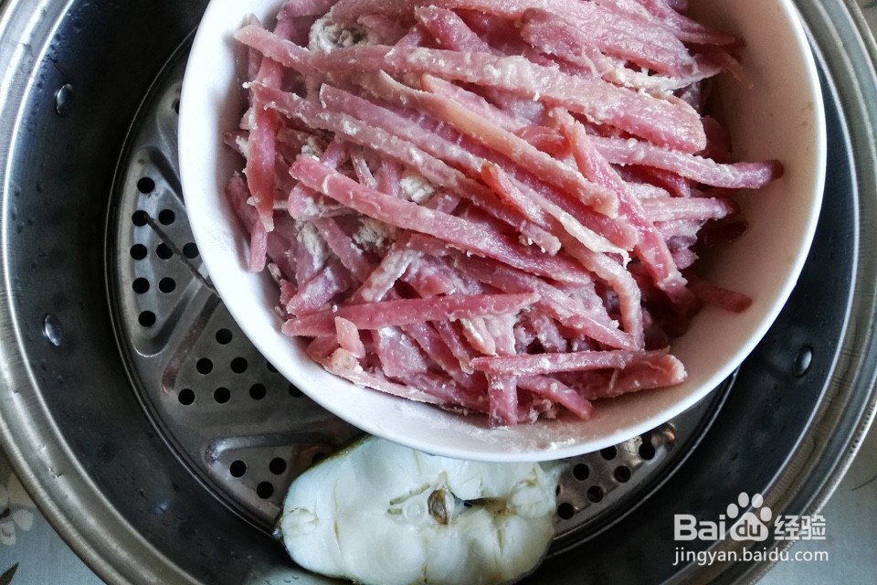 制作简单且低卡饱腹的鳕鱼洋芋擦擦