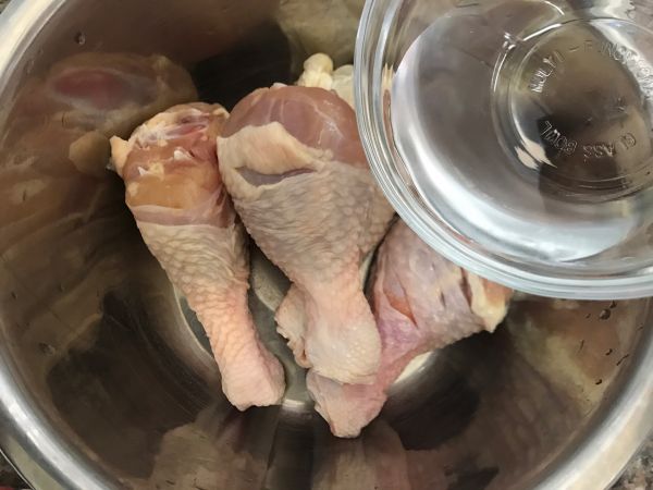 圣诞节餐桌必备 香草烤鸡腿