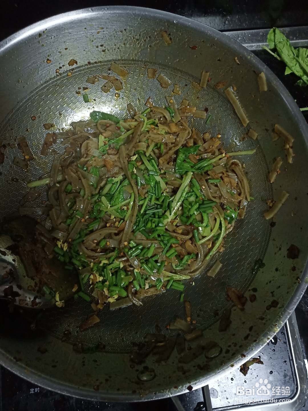 烧烤辣椒面炒红薯粉