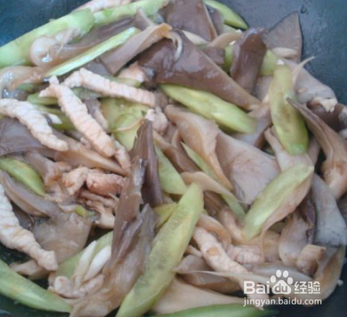 如何做平菇炒黄瓜