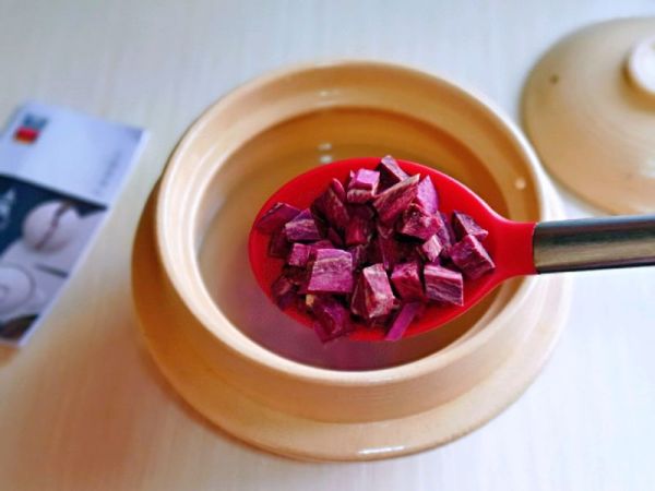 紫薯藜麦小米粥