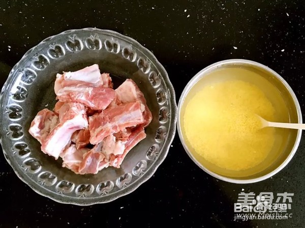 小米辣酱蒸排骨